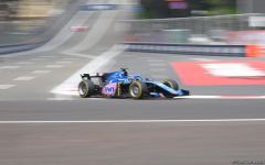 В Баку стартовали свободные заезды команд "Формулы 2" (ФОТО/ВИДЕО)