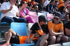 Болельщики в восторге от гонки Гран-при Азербайджана Формулы-1 (ФОТОРЕПОРТАЖ)