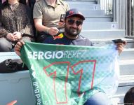 Болельщики в восторге от гонки Гран-при Азербайджана Формулы-1 (ФОТОРЕПОРТАЖ)