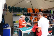 Болельщики в восторге от гонки Гран-при Азербайджана Формулы-1 (ФОТОРЕПОРТАЖ)