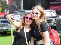 Болельщики в восторге от гонки Гран-при Азербайджана Формулы-1 (ФОТОРЕПОРТАЖ)