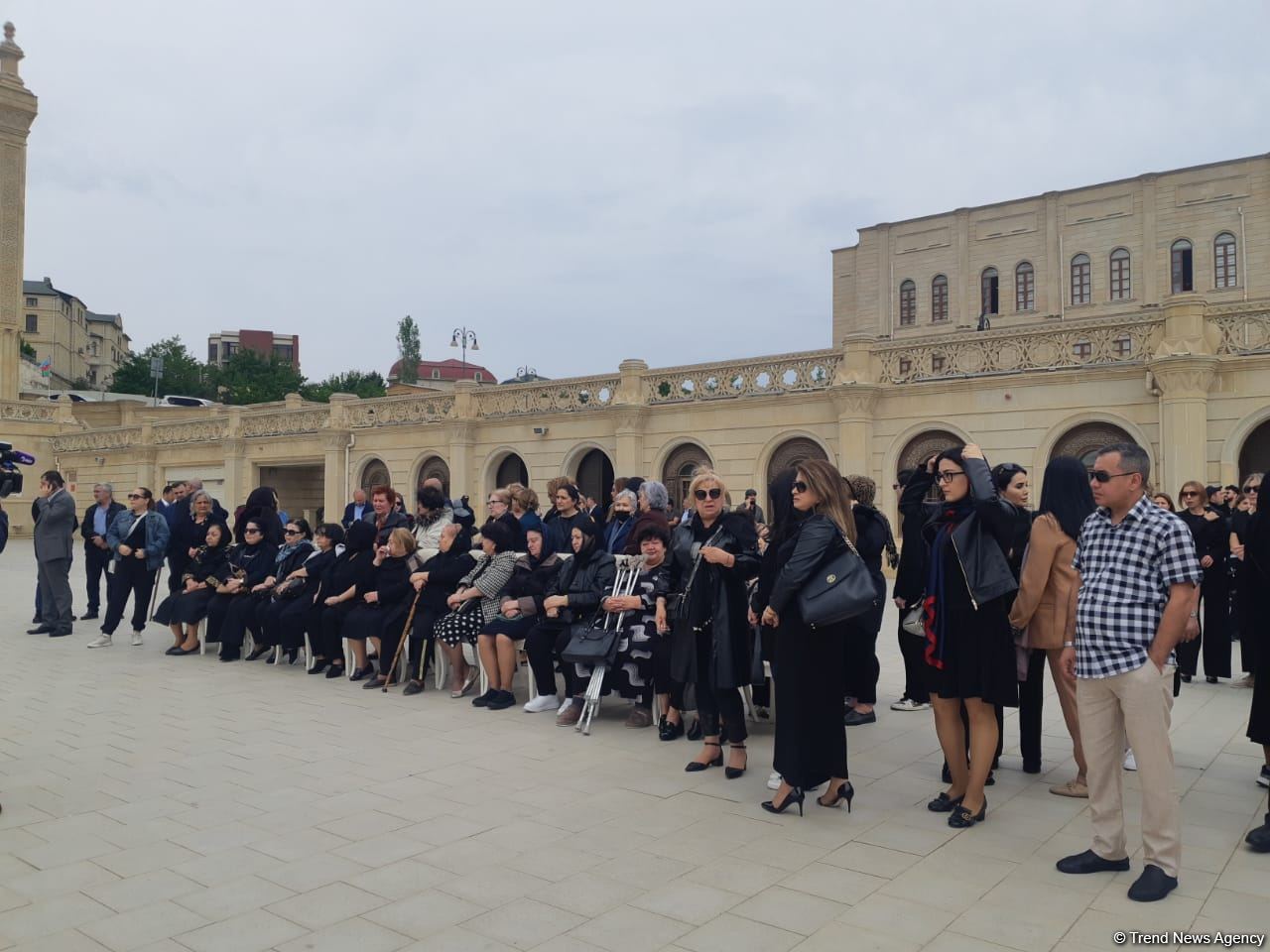 В Баку проходит церемония прощания с народным артистом Афтандилом Исрафиловым (ФОТО)