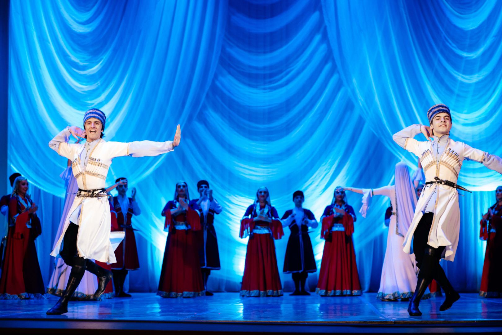 Бакинская академия хореографии представила великолепный праздник танцевального искусства (ВИДЕО, ФОТО)