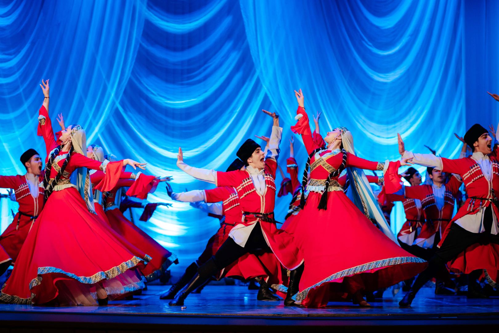 Бакинская академия хореографии представила великолепный праздник танцевального искусства (ВИДЕО, ФОТО)