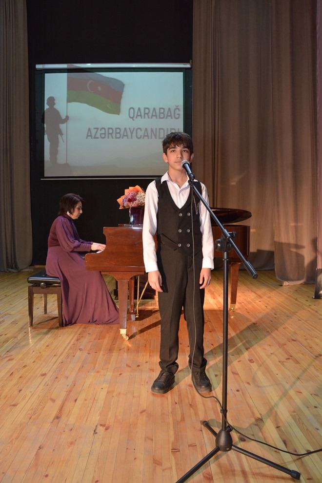 В Баку представлена "Героическая элегия" с участием ветеранов Карабахской войны  
 (ВИДЕО, ФОТО)