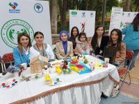 В Баку на Площади фонтанов начался фестиваль, организованный Азербайджанской ассоциацией аутизма (ФОТО/ВИДЕО)