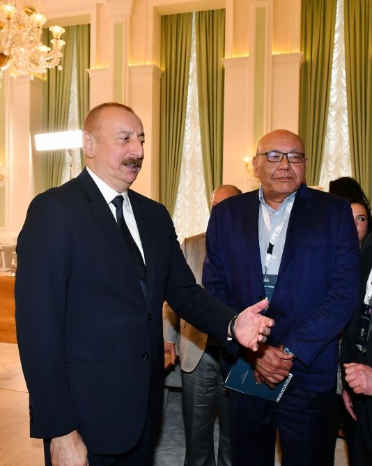 Президент Ильхам Алиев принял участие в международной конференции на тему «Формирование геополитики Большой Евразии: от прошлого к настоящему и будущему» в Шуше (ВИДЕО/ФОТО)