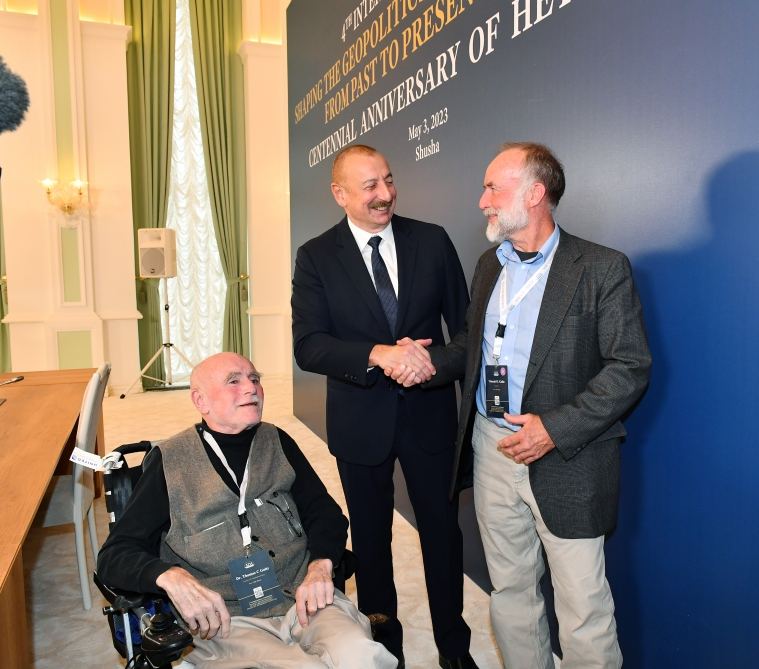 Президент Ильхам Алиев принял участие в международной конференции на тему «Формирование геополитики Большой Евразии: от прошлого к настоящему и будущему» в Шуше (ВИДЕО/ФОТО)