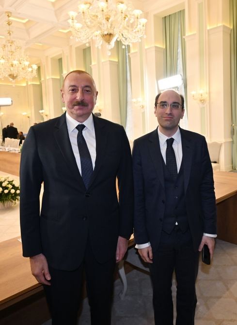 Президент Ильхам Алиев принял участие в международной конференции на тему «Формирование геополитики Большой Евразии: от прошлого к настоящему и будущему» в Шуше (ВИДЕО/ФОТО)