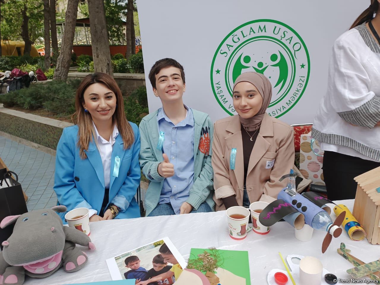 В Баку на Площади фонтанов начался фестиваль, организованный Азербайджанской ассоциацией аутизма (ФОТО/ВИДЕО)