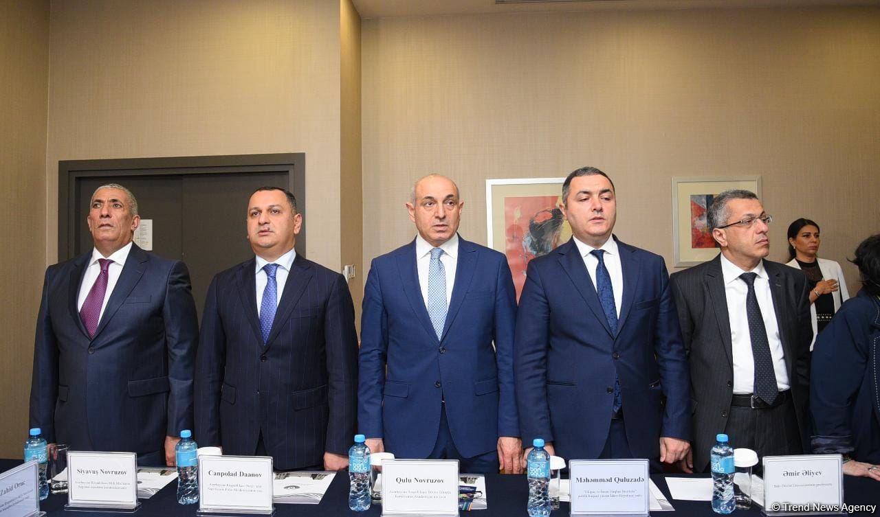 В Баку проходит научно-практическая конференция "Общенациональный лидер Гейдар Алиев и развитие прав человека в независимом Азербайджане" (ФОТО)