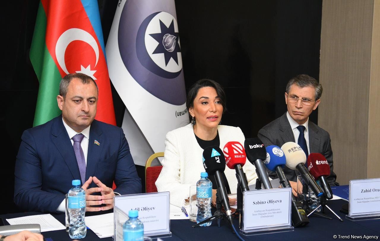 В Баку проходит научно-практическая конференция "Общенациональный лидер Гейдар Алиев и развитие прав человека в независимом Азербайджане" (ФОТО)