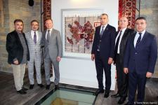 ОАО "Азерхалча" представило уникальный ковер, посвященный 100-летию великого лидера Гейдара Алиева (ФОТО)