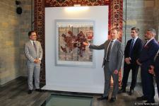 ОАО "Азерхалча" представило уникальный ковер, посвященный 100-летию великого лидера Гейдара Алиева (ФОТО)