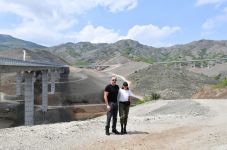 Президент Ильхам Алиев и Первая леди Мехрибан Алиева ознакомились с работами, проделанными на магистральной автодороге Ахмедбейли-Физули-Шуша (ФОТО)