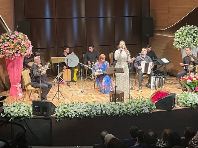 В Международном центре мугама прошел концерт "Sən elə bir zirvəsən" (ФОТО/ВИДЕО)