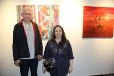 Красный шар - это Я! Миру необходимо дарить позитив – открылась выставка Севиндж Абидовой   (ФОТО)