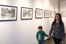 Красный шар - это Я! Миру необходимо дарить позитив – открылась выставка Севиндж Абидовой   (ФОТО)