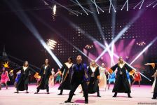 Феерическое шоу на церемонии открытия 39-го чемпионата Европы по художественной гимнастике в Баку (ФОТОРЕПОРТАЖ)
