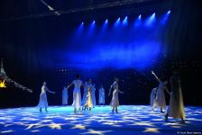 Феерическое шоу на церемонии открытия 39-го чемпионата Европы по художественной гимнастике в Баку (ФОТОРЕПОРТАЖ)