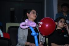 Феерическое шоу на церемонии открытия 39-го чемпионата Европы по художественной гимнастике в Баку (ФОТОРЕПОРТАЖ)