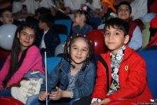 Феерическое шоу на церемонии открытия 39-го чемпионата Европы по художественной гимнастике в Баку (ФОТОРЕПОРТАЖ)