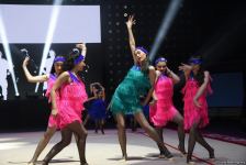 Феерическое шоу на церемонии открытия 39-го чемпионата Европы по художественной гимнастике в Баку (ФОТОРЕПОРТАЖ)