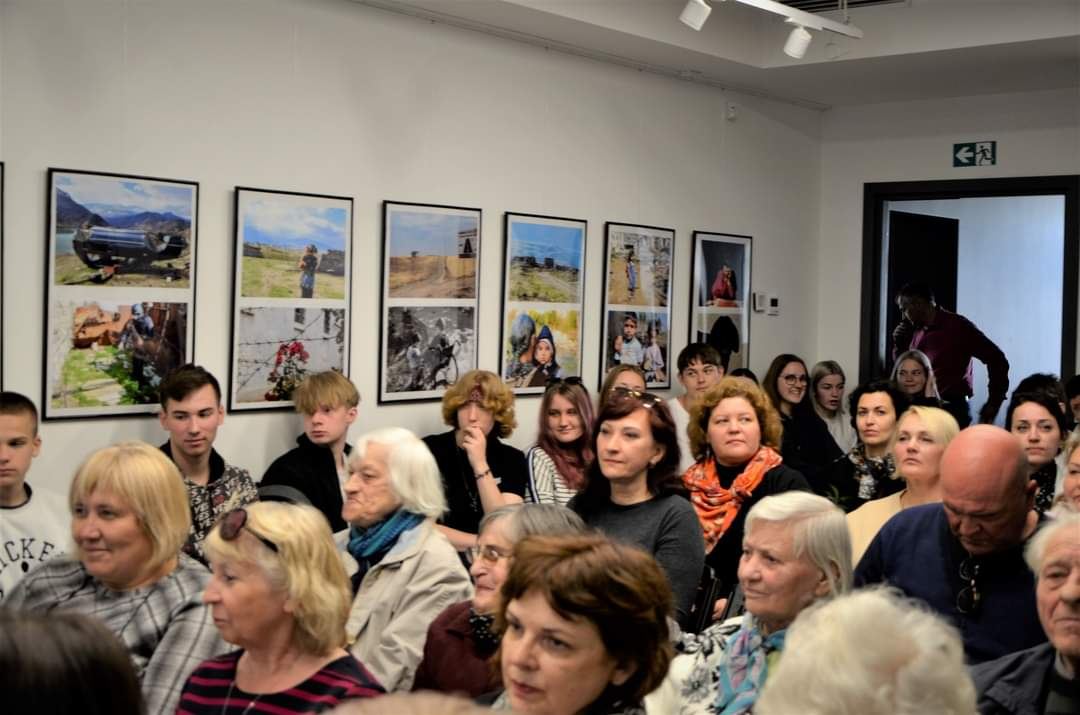 В Литве открылась фотоэкспозиция Ричардаса Лапайтиса о Карабахе (ФОТО)