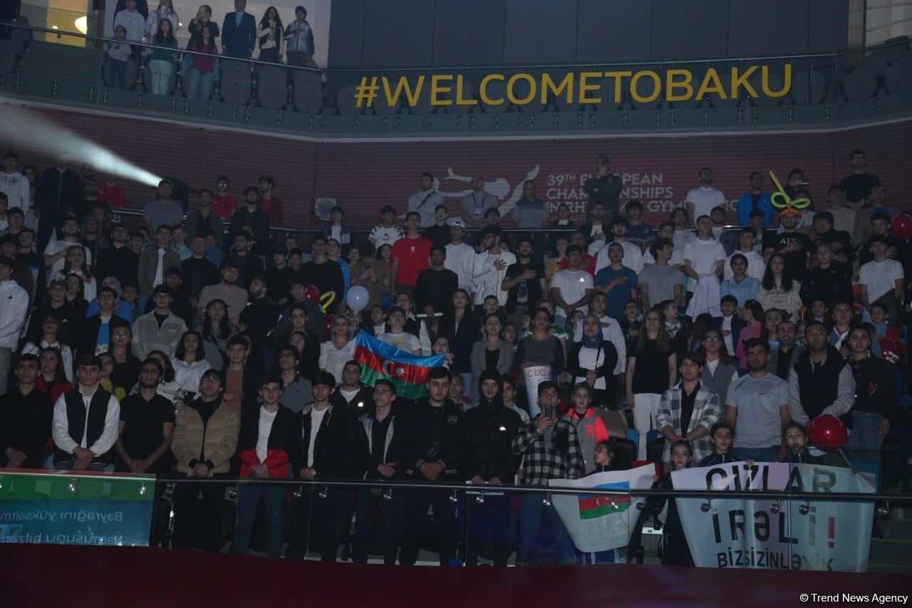 Феерическое шоу на церемонии открытия 39-го чемпионата Европы по художественной гимнастике в Баку (ФОТОРЕПОРТАЖ)