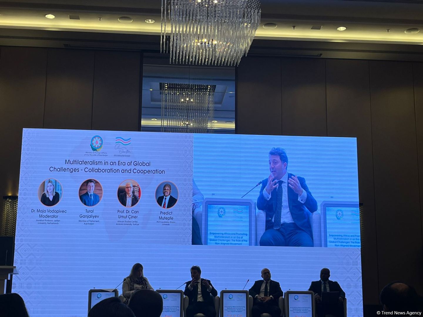 Международные организации должны оказать поддержку нашему региональному сотрудничеству - Турал Гянджалиев