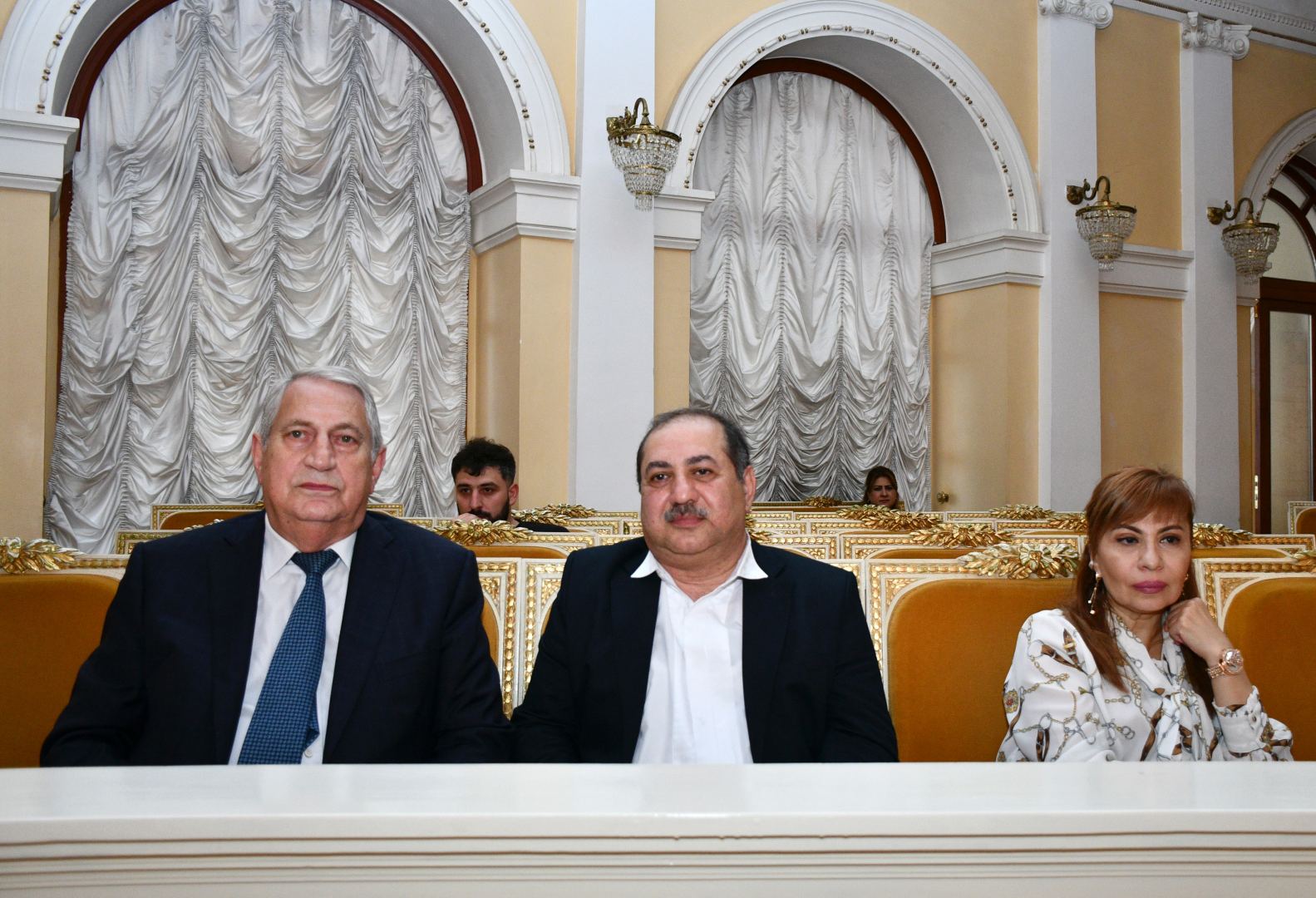 Завораживающие, нежные звуки канона и скрипки – концерт в Баку (ФОТО)