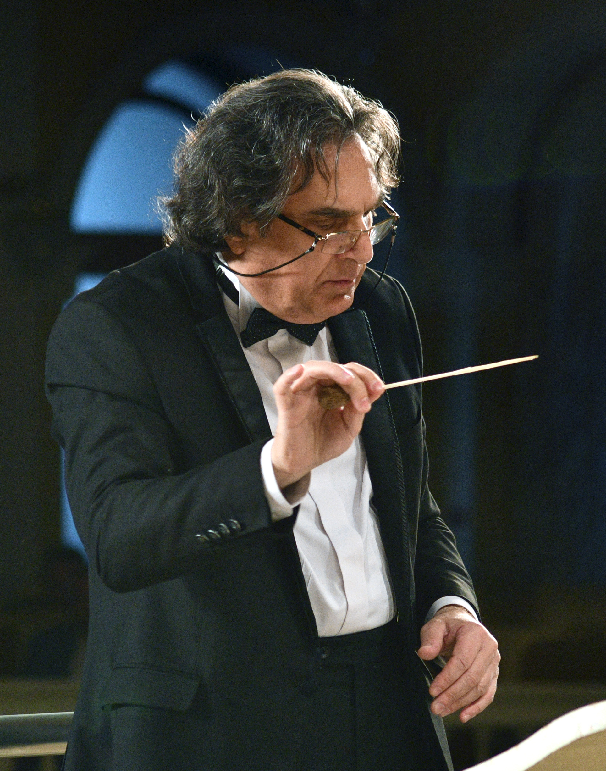 Завораживающие, нежные звуки канона и скрипки – концерт в Баку (ФОТО)