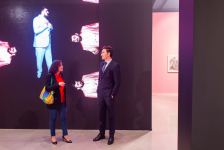 YARAT представляет экспозицию "Розовый – Чёрный" о сильной азербайджанской женщине (ФОТО)