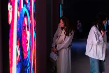 YARAT представляет экспозицию "Розовый – Чёрный" о сильной азербайджанской женщине (ФОТО)