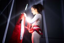 YARAT представляет экспозицию "Розовый – Чёрный" о сильной азербайджанской женщине (ФОТО)