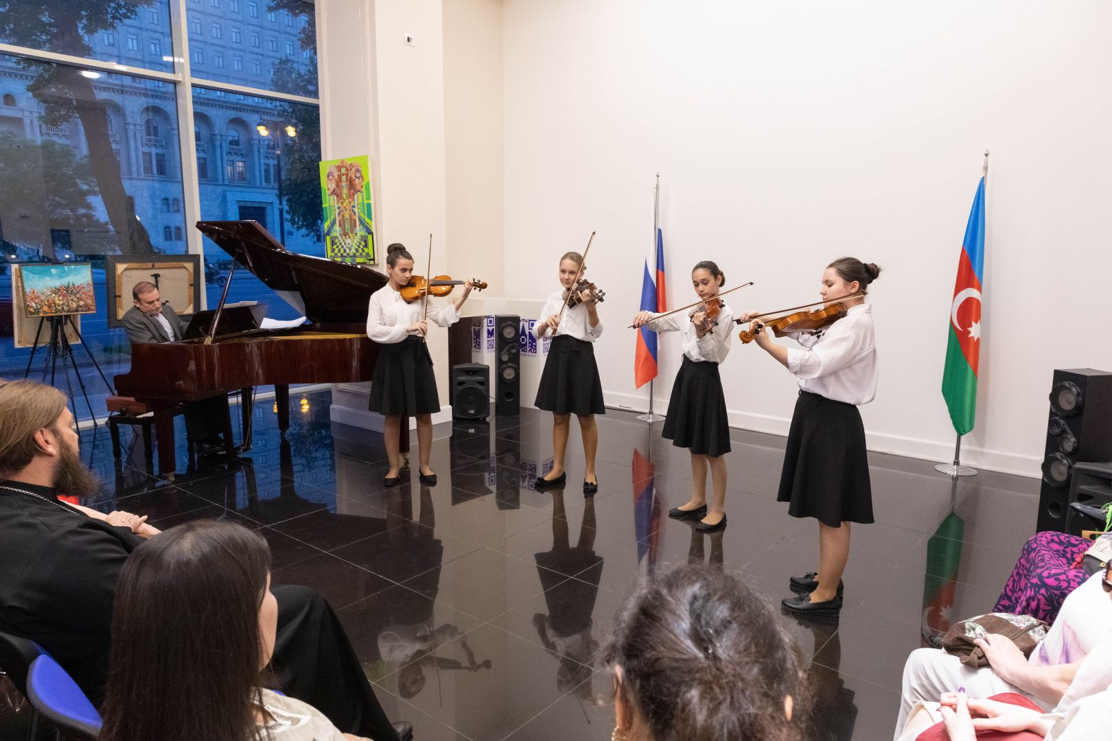 Азербайджан – пример толерантности и мультикультурализма: праздничный концерт (ФОТО)