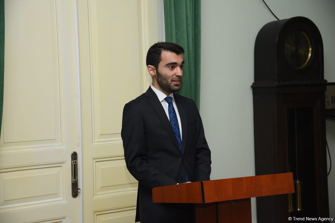 В Доме-музее Самеда Вургуна прошел вечер, посвященный 100-летию со дня рождения великого лидера Гейдара Алиева (ФОТО)