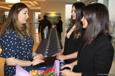 Xalq Bank провел презентацию книги "Избранные произведения", посвященной видной поэтессе Акиме Биллури (ФОТО)