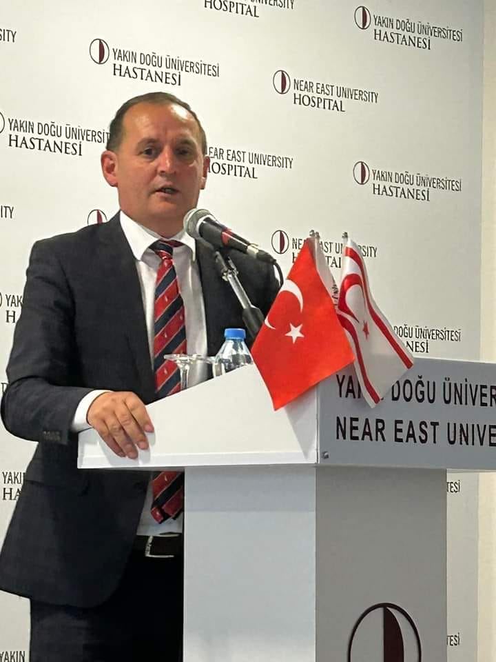 В кипрском университете состоялось торжественное открытие выставки в честь Дня 
независимости Азербайджана (ФОТО)