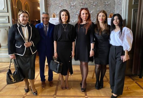 На Международном азиатском конгрессе в Польше представлены религиозно-этические аспекты азербайджанской культуры (ФОТО)