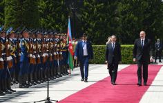 В Баку состоялась церемония официальной встречи Президента Израиля Ицхака Герцога (ФОТО)