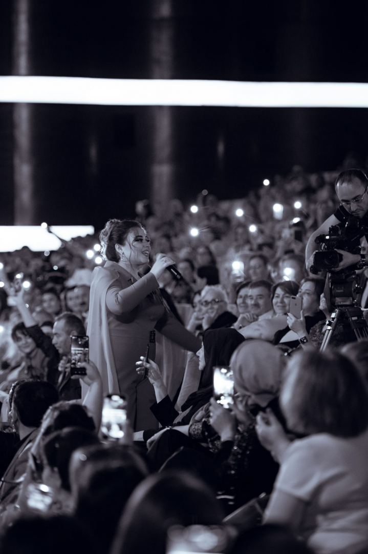 Во Дворце Гейдара Алиева состоялся сольный концерт ханенде Алмаханым Ахмедли (ВИДЕО, ФОТО)