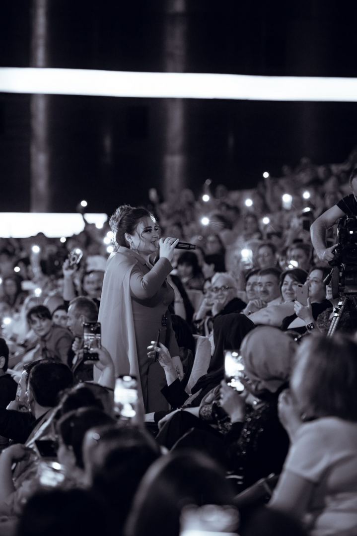 Во Дворце Гейдара Алиева состоялся сольный концерт ханенде Алмаханым Ахмедли (ВИДЕО, ФОТО)