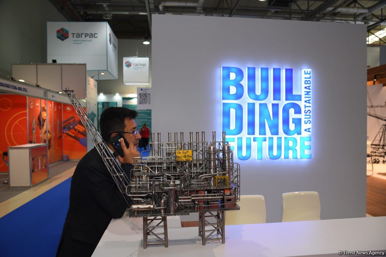 Начала работу Бакинская энергетическая неделя (ФОТОРЕПОРТАЖ)