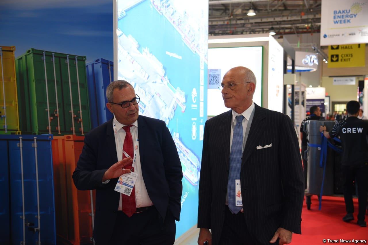 Начала работу Бакинская энергетическая неделя (ФОТОРЕПОРТАЖ)