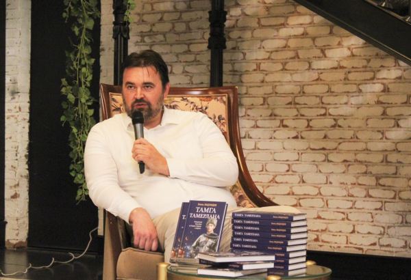 Тамга Тамерлана. Путешествие Гасан Бека из Гянджи в Керман и обратно (ФОТО)