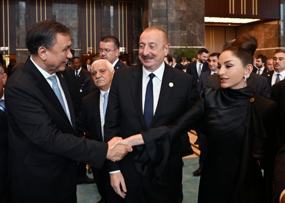 Президент Ильхам Алиев и Первая леди Мехрибан Алиева приняли участие в церемонии начала исполнения полномочий Президентом Реджепом Тайипом Эрдоганом (ФОТО/ВИДЕО)