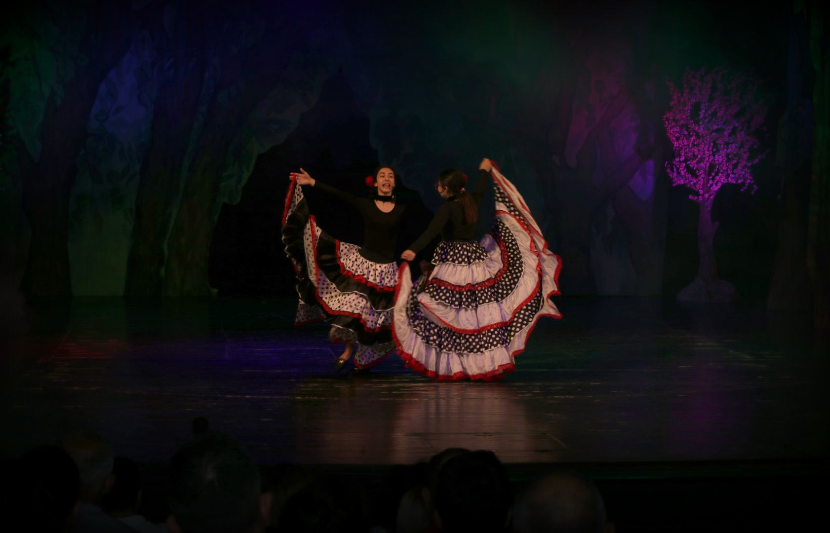 Более ста детей в Баку провели праздник "Мы ждем вас" (ФОТО)