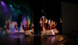 Более ста детей в Баку провели праздник "Мы ждем вас" (ФОТО)