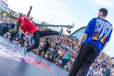 Захватывающие танцевальные батлы в Баку  (ФОТО)